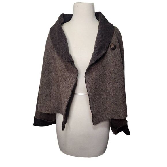 ChiaraMente Wrap Sweater Womens Size Medium Button Wool Blend Brown Made in Ital - Picture 4 of 11